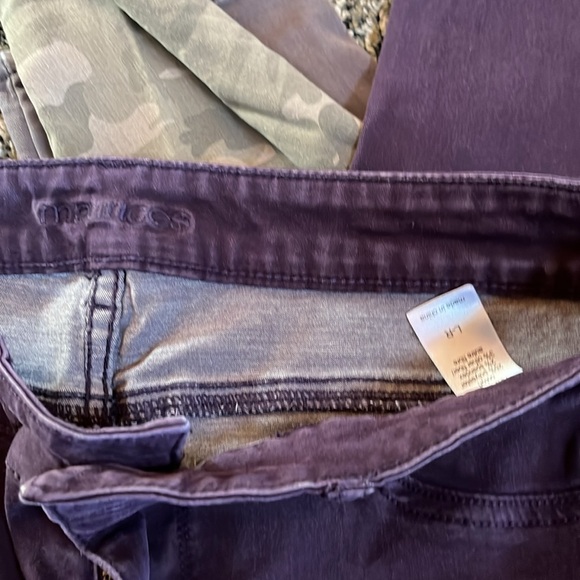 3 pairs Maurice’s Jeans - Picture 8 of 8